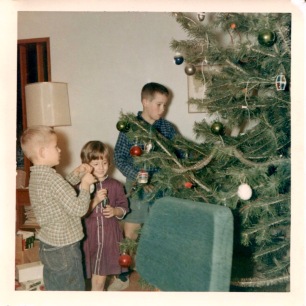 Decorating the tree, Dec. 1964